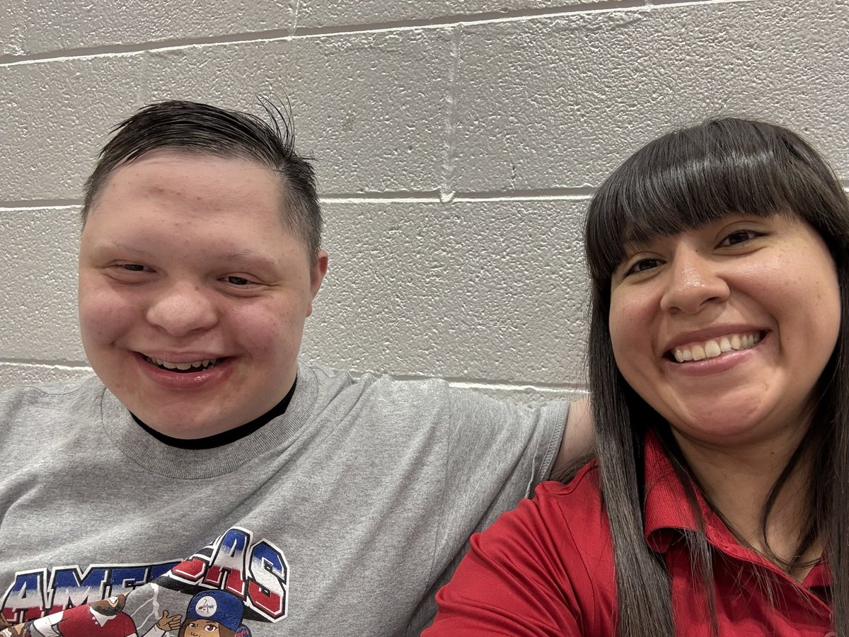 Cassandra H. Martin, M.Ed (@cmartin_ahs) on Twitter photo Celebrating some of our favorite Blazers today with an end of year cookout & some dodgeball. 🍔💥 Thank you <a href="/JChaidez_AHS/">Jesus Chaidez</a> & Mr. Garcia for planning today’s celebration! Special S/O to today’s grill master, Mr. Jensen 😎 #ALLin #TeamSISD Celebrating some of our favorite Blazers today with an end of year cookout & some dodgeball. 🍔💥 Thank you <a href="/JChaidez_AHS/">Jesus Chaidez</a> & Mr. Garcia for planning today’s celebration! Special S/O to today’s grill master, Mr. Jensen 😎 #ALLin #TeamSISD