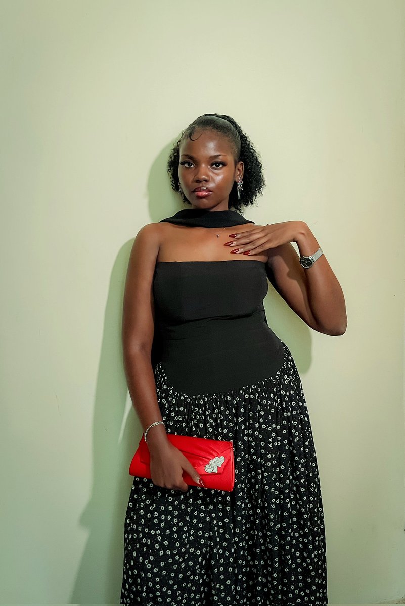 _adannah's tweet photo. Final year dinner 🤭 https://t.co/uVPZVqOSku