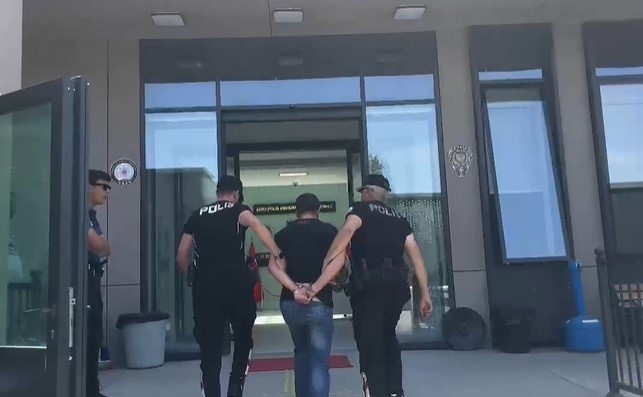 Cinsel istismar suçundan 15 yılla aranan zanlı yakalandı urlamedya.com/cinsel-istisma…