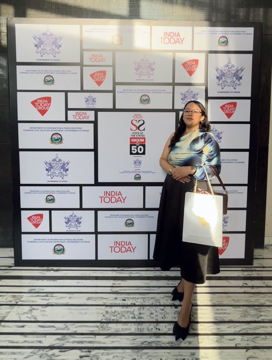 gkeren09's tweet photo. I’m truly honoured to have been part of Sikkim@50, a remarkable initiative of @IndiaToday, supported by Government of Sikkim. 

For a moment, the nation’s gaze met the very soul of Sikkim—its people, its spirit, its story. 

#sikkimat50 #Celebrating50Years #SikkimStatehoodDay https://t.co/e0KFk5ezzn
