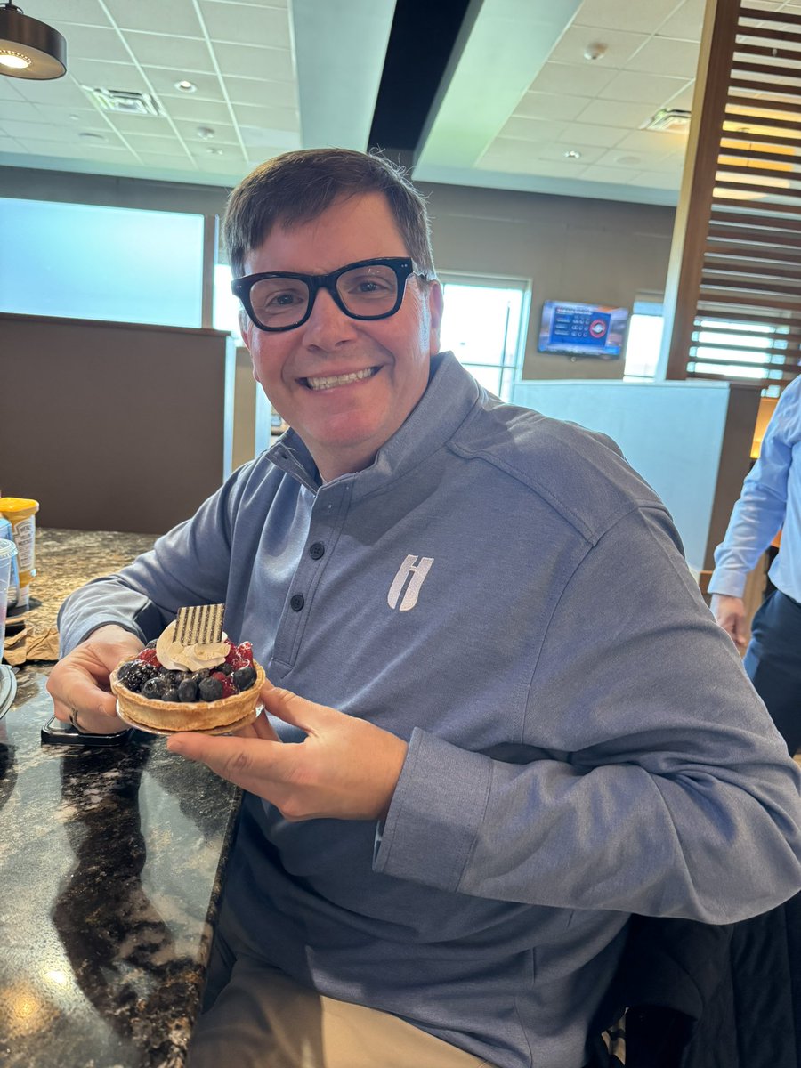 Luke Hellier tweet media