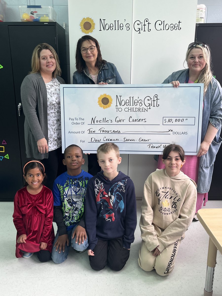 Noelle's Gift to Children (@noellesgift) on Twitter photo Thank you to <a href="/Dow_Canada/">Dow Canada</a> for the $10,000 grant supporting the Noelle’s Gift Closet Initiative—helping students in Sarnia-Lambton & Chatham-Kent access essentials they need to grow up great! 💙 #ThankYouDow Thank you to <a href="/Dow_Canada/">Dow Canada</a> for the $10,000 grant supporting the Noelle’s Gift Closet Initiative—helping students in Sarnia-Lambton & Chatham-Kent access essentials they need to grow up great! 💙 #ThankYouDow