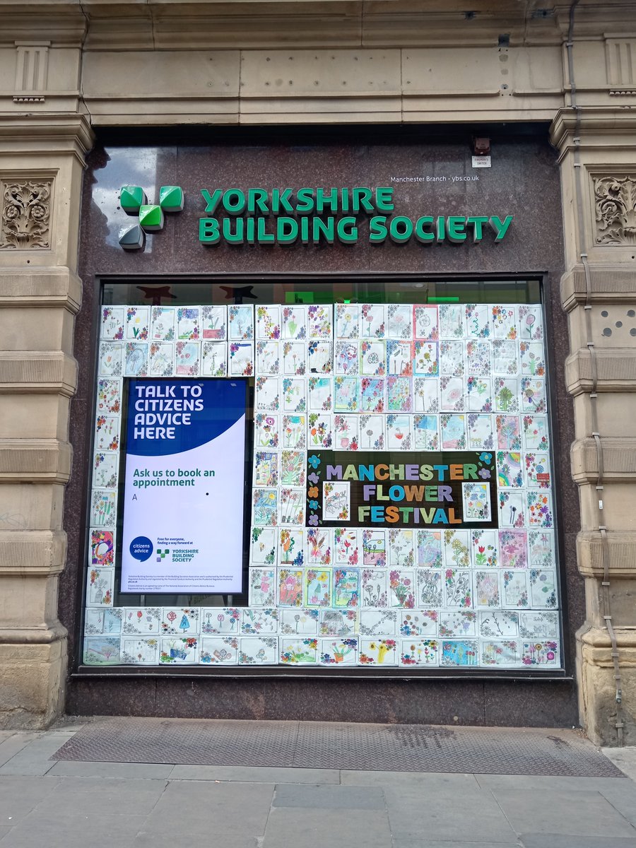 Another window full of our wonderful flower designs, including the winners Hugo Y1 and Harper Y5. Well done to everyone!