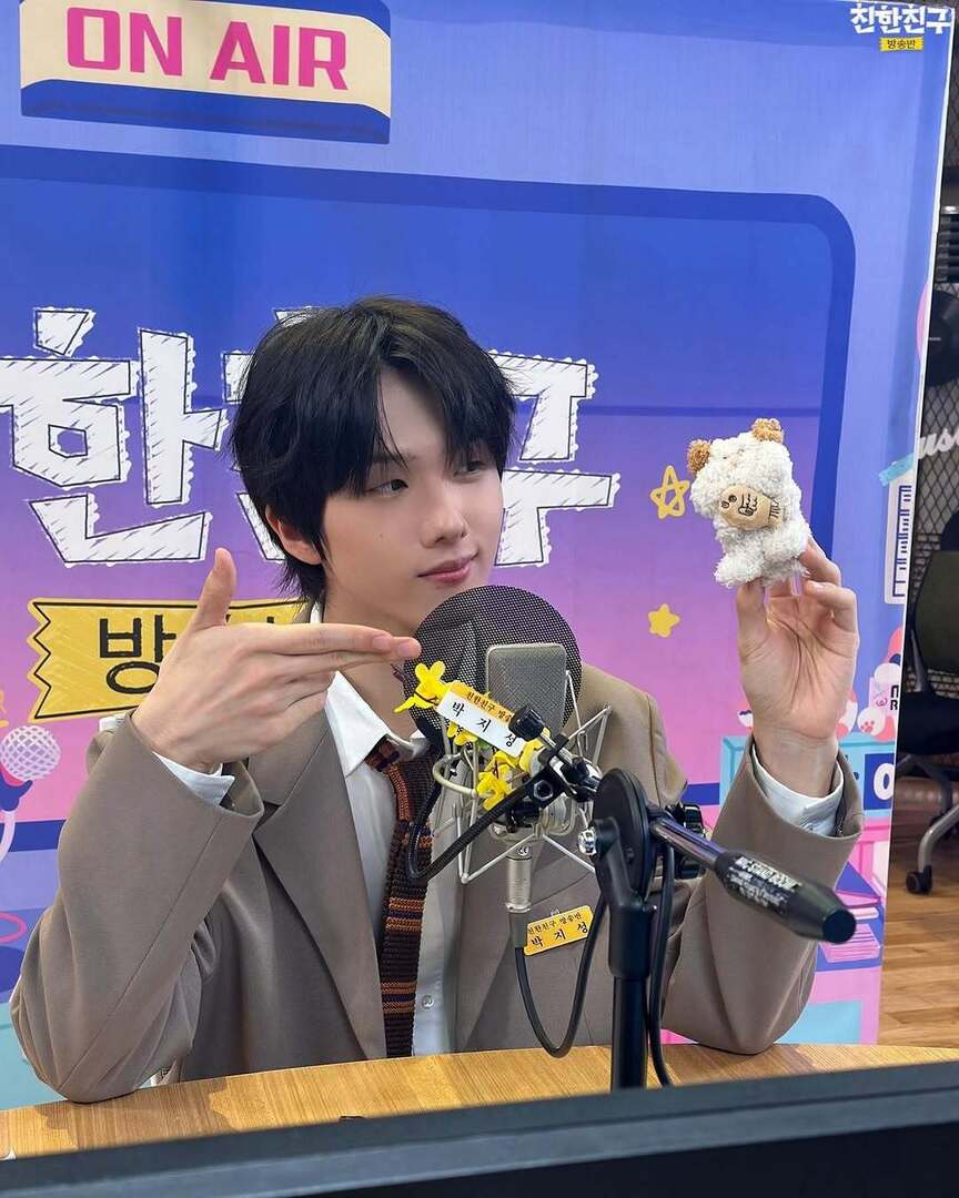 nct_menfess's tweet photo. DROP FOR JISUNG NCT!

Reply with:
TUNE IN WITH DJ JISUNG
TUNE IN WITH DJ JISUNG
TUNE IN WITH DJ JISUNG
TUNE IN WITH DJ JISUNG
TUNE IN WITH DJ JISUNG
TUNE IN WITH DJ JISUNG
TUNE IN WITH DJ JISUNG
TUNE IN WITH DJ JISUNG
TUNE IN WITH DJ JISUNG
TUNE IN WITH DJ JISUNG https://t.co/lHkaByc7nf