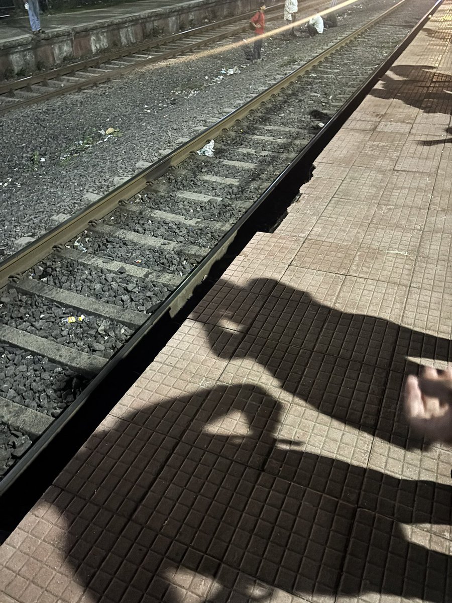Kindly repair this as soon as possible. Within just 5 minutes, I saw two people fall down due to broken tiles. The quality of work done here is extremely poor. Kopar station plateform no. 3 <a href="/RailwaySeva/">RailwaySeva</a> <a href="/Central_Railway/">Central Railway</a> <a href="/RPFCR/">Central Railway RPF</a> <a href="/WesternRly/">Western Railway</a> <a href="/RailMinIndia/">Ministry of Railways</a> <a href="/AshwiniVaishnaw/">Ashwini Vaishnaw</a>