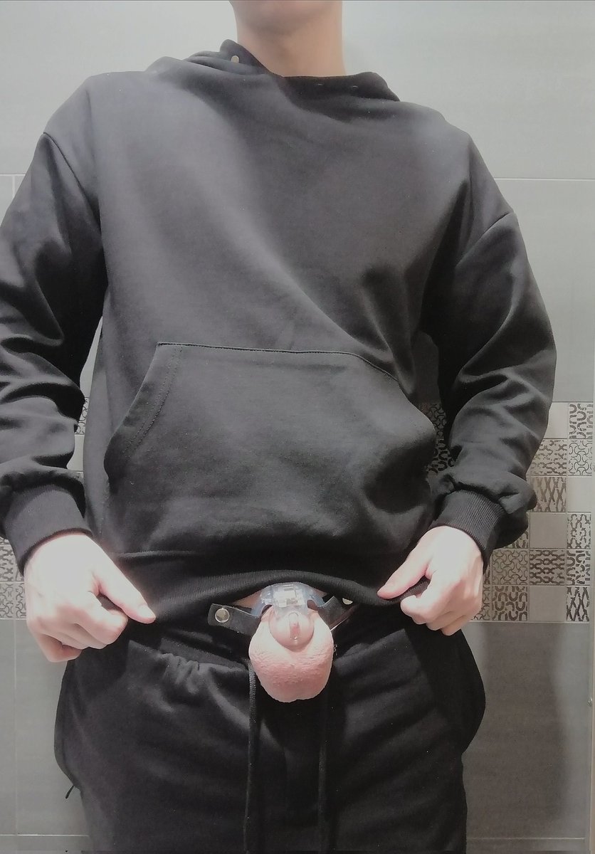 🔐☺️

#TeamLocked #ChastityBoy #MaleChastity #GayChastity #MenChastity #ChastityMen