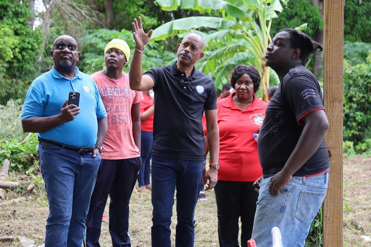 MOALFC Genada (@moagrenada) on Twitter photo ๐ฟ This weekโs #YouthInAg field stop took us to the farm of Tahje Grant & Cameron Fletcher in St. Andrew! ๐จ๐พโ๐พ๐จ๐ฝโ๐พ These young changemakers shared their journey with CDF CEO Rodinald Soomer & Dir. Lenox Forte. Letโs keep uplifting future agri-leaders! ๐ฑ๐ #Agribusiness ๐ฟ This weekโs #YouthInAg field stop took us to the farm of Tahje Grant & Cameron Fletcher in St. Andrew! ๐จ๐พโ๐พ๐จ๐ฝโ๐พ These young changemakers shared their journey with CDF CEO Rodinald Soomer & Dir. Lenox Forte. Letโs keep uplifting future agri-leaders! ๐ฑ๐ #Agribusiness
