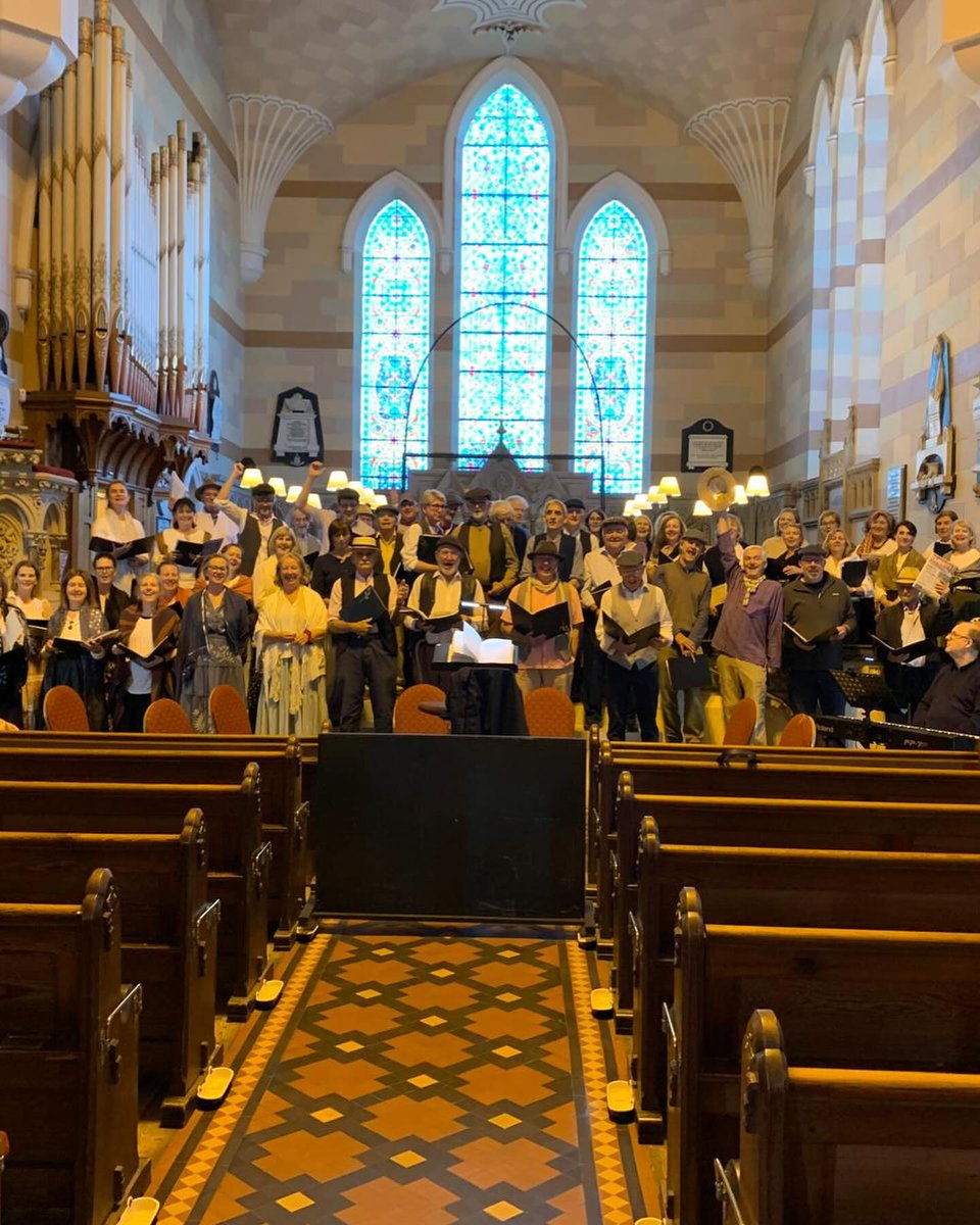 VioletSea's tweet photo. 🎵 Opera Extravaganza 🎵
Join us THIS SUNDAY at 7:30PM in the Church of Ireland, Monkstown for a fun-filled evening of favourite opera choruses AND Mascagni's entire iconic 'Cavelleria rusticana' semi-staged 🧡
🎫 https://t.co/XjWMpTmecF /  door but arrive early to secure tix! 🎭 https://t.co/yvcAGRj4uI