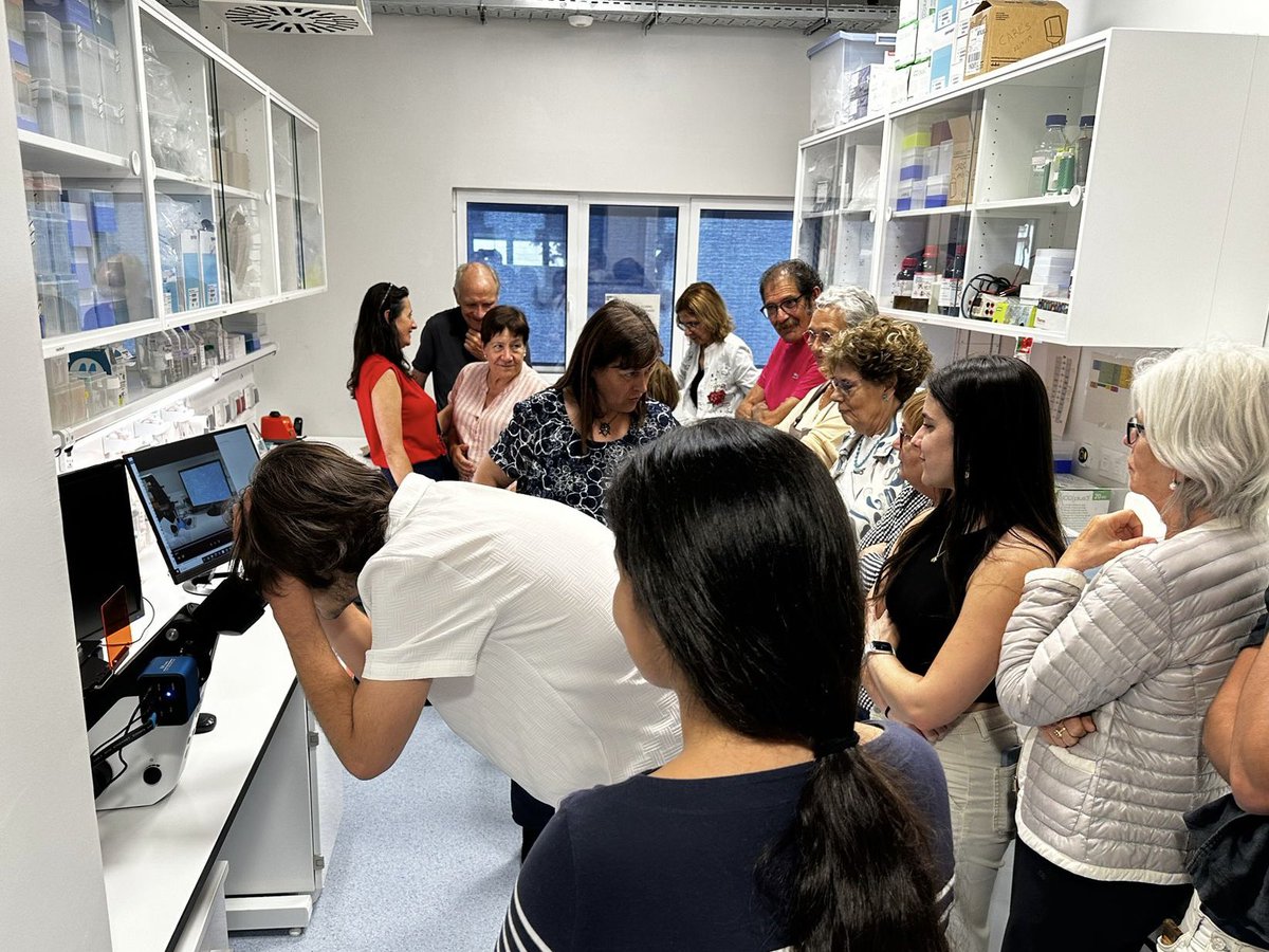 IDIBGI Institut d'Investigació Biomèdica de Girona (@idibgi) on Twitter photo 🔬 Ens encanta apropar la recerca a la ciutadania!
🏥 Avui hem obert les nostres portes per compartir un projecte de <a href="/la_marato/">La Marató de 3Cat</a> que investiga l’apnea del son i les malalties cardiovasculars.
Gràcies per acompanyar-nos i fer costat a la ciència! 💙👏 #GironaInvestiga 🔬 Ens encanta apropar la recerca a la ciutadania!
🏥 Avui hem obert les nostres portes per compartir un projecte de <a href="/la_marato/">La Marató de 3Cat</a> que investiga l’apnea del son i les malalties cardiovasculars.
Gràcies per acompanyar-nos i fer costat a la ciència! 💙👏 #GironaInvestiga