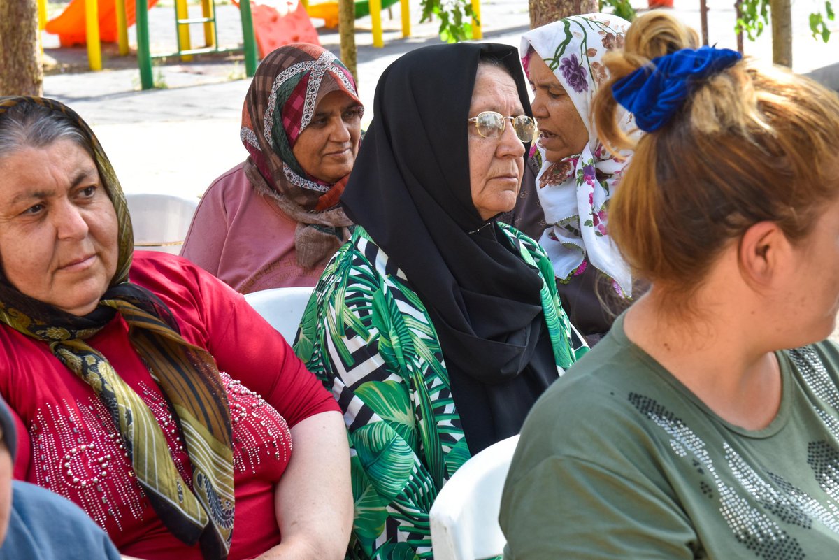 📍Helvacıoğlu Mah.

SYDV Sosyal Konutları'nda ikamet eden aziz hemşehrilerimizle bir araya geldik, hasbihal ettik, talep,öneri ve şikâyetleri dinledik, çözüm önerisi sunduk.

Gününüz hayırlı olsun.

#Kilis