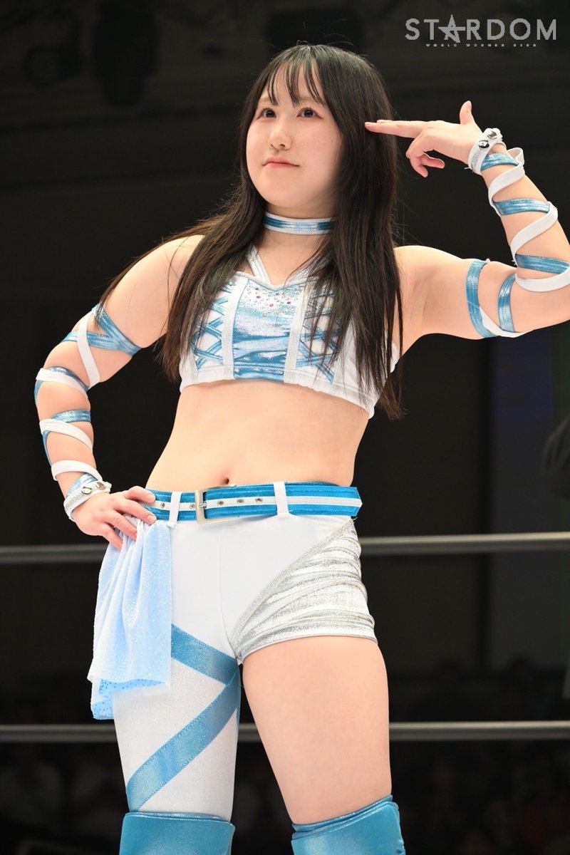 5.21後楽園ホールでデビューさせていただきました、儛島エマです。 AZM