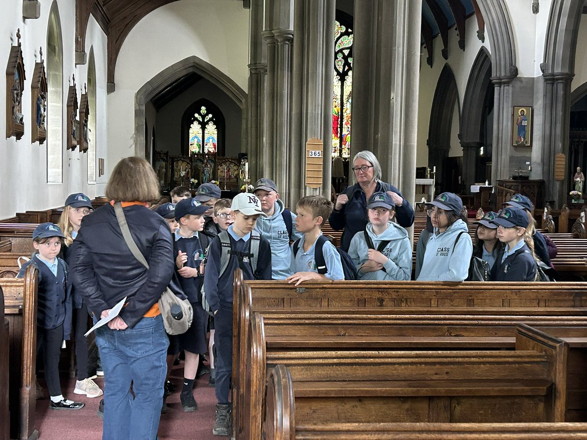 EllinghamCofE's tweet photo. We had a fantastic’Culture and Faith’ Day, learning about Alnwick Baptist Church, St. Paul’s RC Church, visiting the gallery and doing amazing workshops @thealnwickgallery 
Our installation piece will be on display soon in the alleyway between Fenkle St. and the Market Place. 🎨 https://t.co/MIGAHczZb6