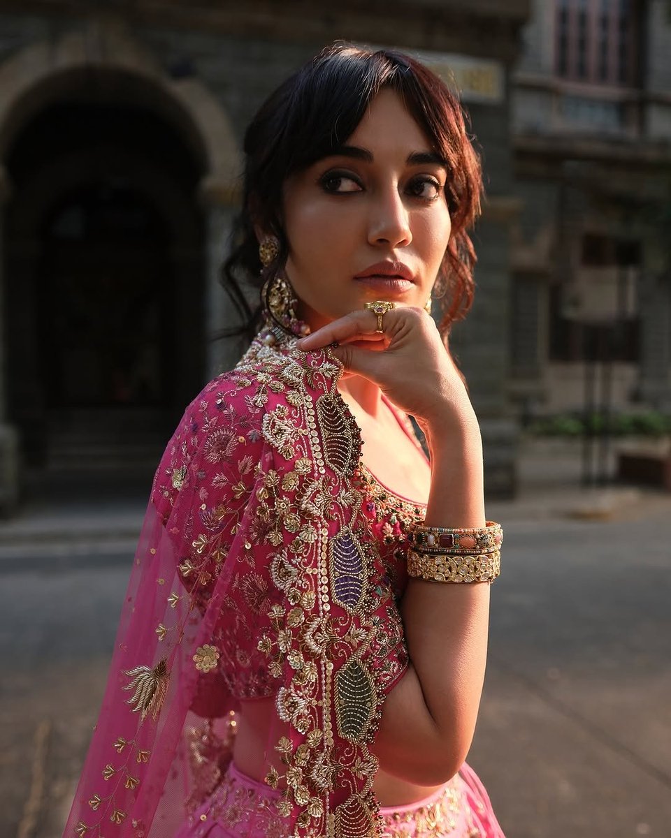SurbhiJ_Anjali's tweet photo. Shades of love 😍💗 !!

@SurbhiJtweets #SurbhiJyoti https://t.co/7nXzNqrAOx