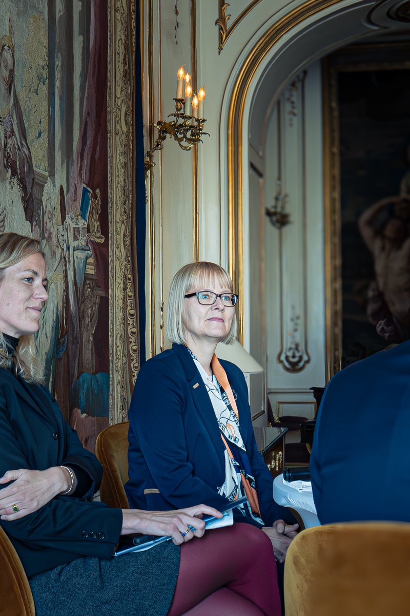 PLinDenmark's tweet photo. Together with colleagues from the #WeimarTriangle, @EwaDebska_ discussed yesterday ๐ต๐ฑ๐ฉ๐ช๐ซ๐ท cooperation and efforts to strengthen Europe's security.
The event at @francedk was held in the margin of the 'Europe in Action' conference, organised by @tepsaeu, @diisdk and @thinkeuropa. https://t.co/ZaoJJlZmZU