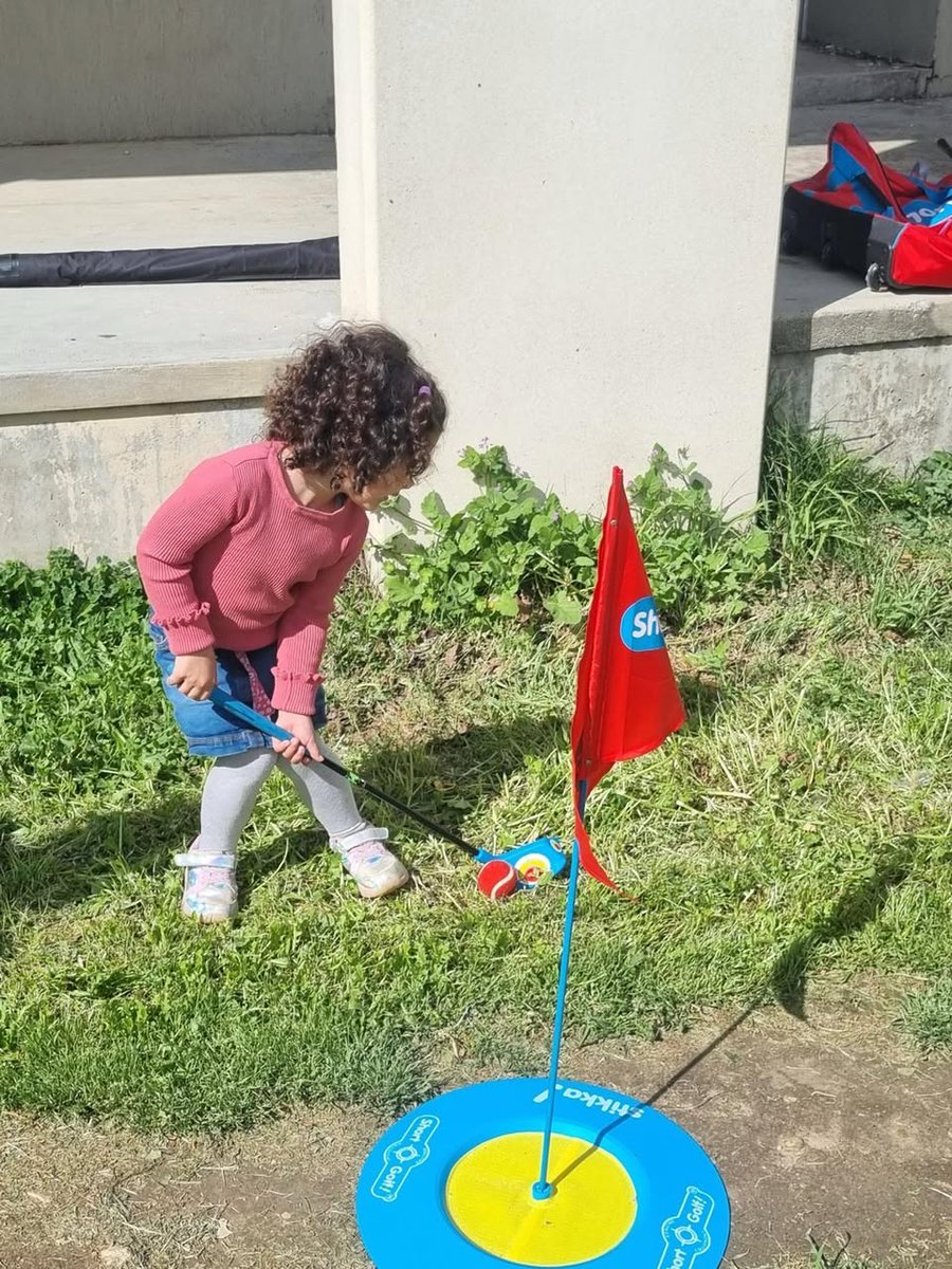 Premiers de Cordée (@premiersdcordee) on Twitter photo ⛳️L'aventure continue avec la <a href="/ffgolf/">Fédération française de golf</a> !
Une belle collaboration qui nous permet de faire découvrir ce sport aux enfants malades ou en situation de handicap, à travers des initiations collectives, la Journée Évasion multi-sites ou encore les événements de l'instance fédérale 🏌️♀️ ⛳️L'aventure continue avec la <a href="/ffgolf/">Fédération française de golf</a> !
Une belle collaboration qui nous permet de faire découvrir ce sport aux enfants malades ou en situation de handicap, à travers des initiations collectives, la Journée Évasion multi-sites ou encore les événements de l'instance fédérale 🏌️♀️