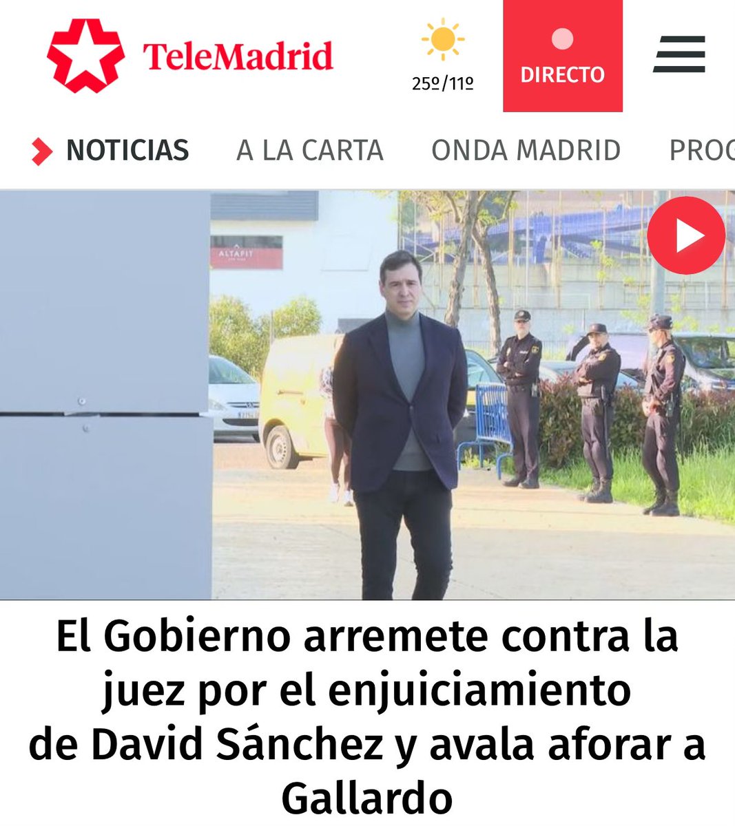 Arremeter,
un verbo para fachendear na #Madridsfera.

É insoportable.

#VenresNegro366CRTVG 
(366, como todos os días dun ano bisesto, pero en semanas)