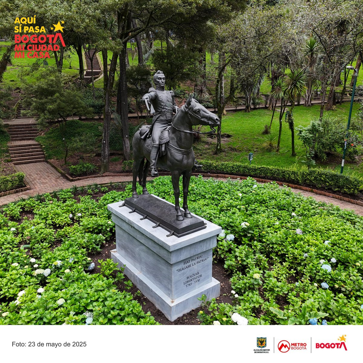 Metro de Bogotá (@metrobogota) on Twitter photo #AEstaHora nos enorgullece informar que estamos haciendo la entrega oficial a <a href="/Patrimoniobta/">Patrimonio Cultural</a> y a <a href="/AsoSandiego/">Asociación Gremial Cívica Centro Internacional</a> de la escultura el Bolívar Ecuestre, la cual fue restaurada por la EMB y cuyo destino final es el Parque de la Independencia. #AEstaHora nos enorgullece informar que estamos haciendo la entrega oficial a <a href="/Patrimoniobta/">Patrimonio Cultural</a> y a <a href="/AsoSandiego/">Asociación Gremial Cívica Centro Internacional</a> de la escultura el Bolívar Ecuestre, la cual fue restaurada por la EMB y cuyo destino final es el Parque de la Independencia.