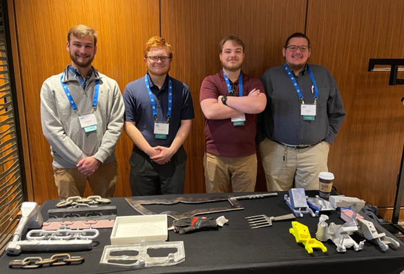 METALforAmerica's tweet image. From LEGOs to Liquid Metal 🔥

 James Votava found his passion for #metalcasting through @FEF_INC + METAL&apos;s internship program. Now he&apos;s engineering precision parts – and mentoring the next gen of builders. 🔧

Read more: brnw.ch/21wSSAG

 #FEF #STEMcareers #Engineering
