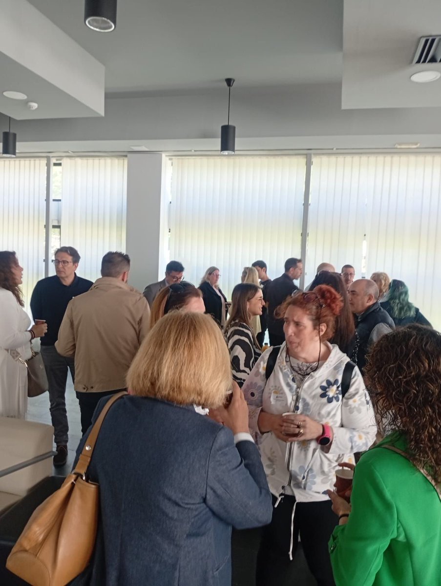 ¡Desde Brandty asistimos a la jornada “Eventos corporativos: El poder del networking”!
Fue inspirador escuchar a Julia Guillo, Txema Pérez y Mª Dolores Asensi sobre cómo el networking impulsa los negocios.
¡Gracias por este espacio de conexión y aprendizaje!
#Networking #Brandty