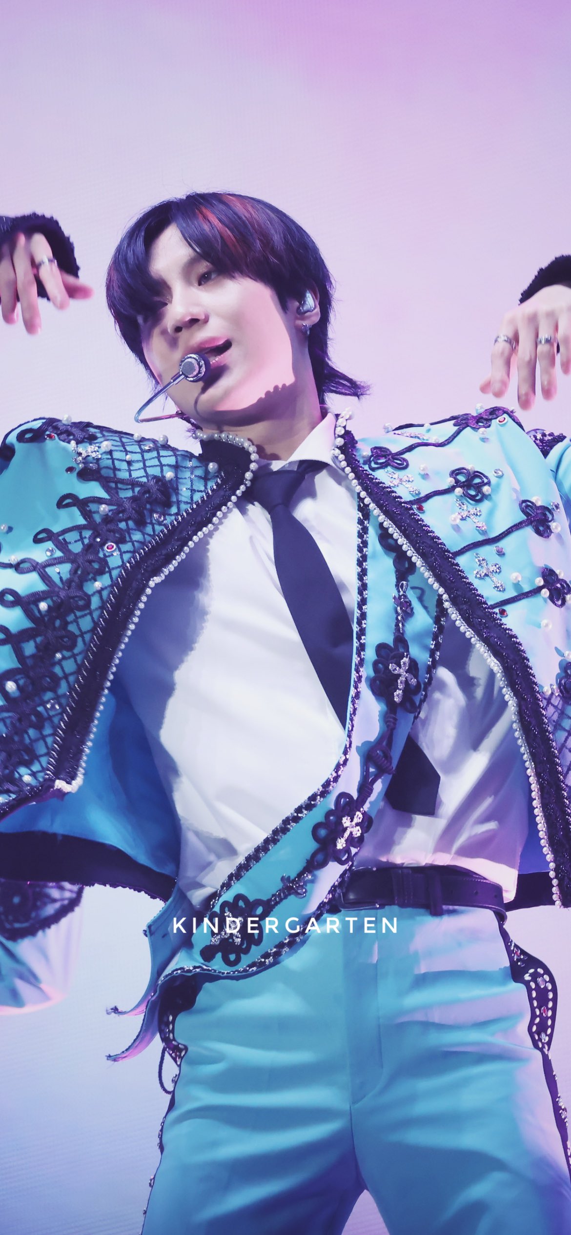 April🌷 saw Taemin x6 🎉 on X: 