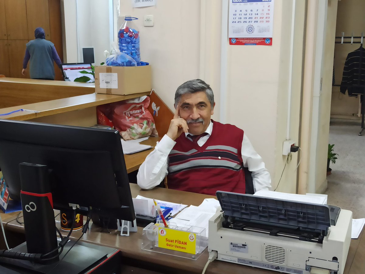 Ben Gelir Uzmanım Ek göstergem3600 Sizlere destek olmak adına buradayım Hak Adalet Eşitlik ilkesi gereği moral motivasyon açısından Gelirde 409 kişi Giderde 600 kişilik boş kadroya #KurumiçiUzmanlık
<a href="/Temelak39551937/">Temel Çakmak</a> <a href="/sccdmc/">Semica</a> <a href="/cebeci2834/">Cebeci</a> <a href="/NHALZKAN3/">MALİYE MEMURU</a> <a href="/MehmetAracc/">Mehmet ARAC</a> <a href="/YakupKa32537573/">Yakup Karakuş</a>