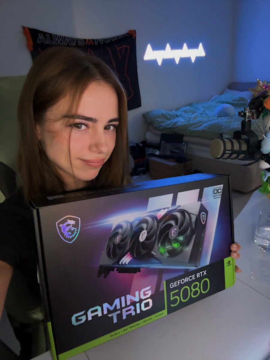 FNATIC Eastahh (@esterbjoru) on Twitter photo #ad Just recieved the GEFORCE RTX 5080 16G GAMING TRIO OC and I get to play in a Nordic fortnite tournament tonight!!
Im so excited to use it🥹🫶🏽 Thank you <a href="/MSInordic/">MSI Nordics</a> #poweredbyMSI #RTXon #ad Just recieved the GEFORCE RTX 5080 16G GAMING TRIO OC and I get to play in a Nordic fortnite tournament tonight!!
Im so excited to use it🥹🫶🏽 Thank you <a href="/MSInordic/">MSI Nordics</a> #poweredbyMSI #RTXon