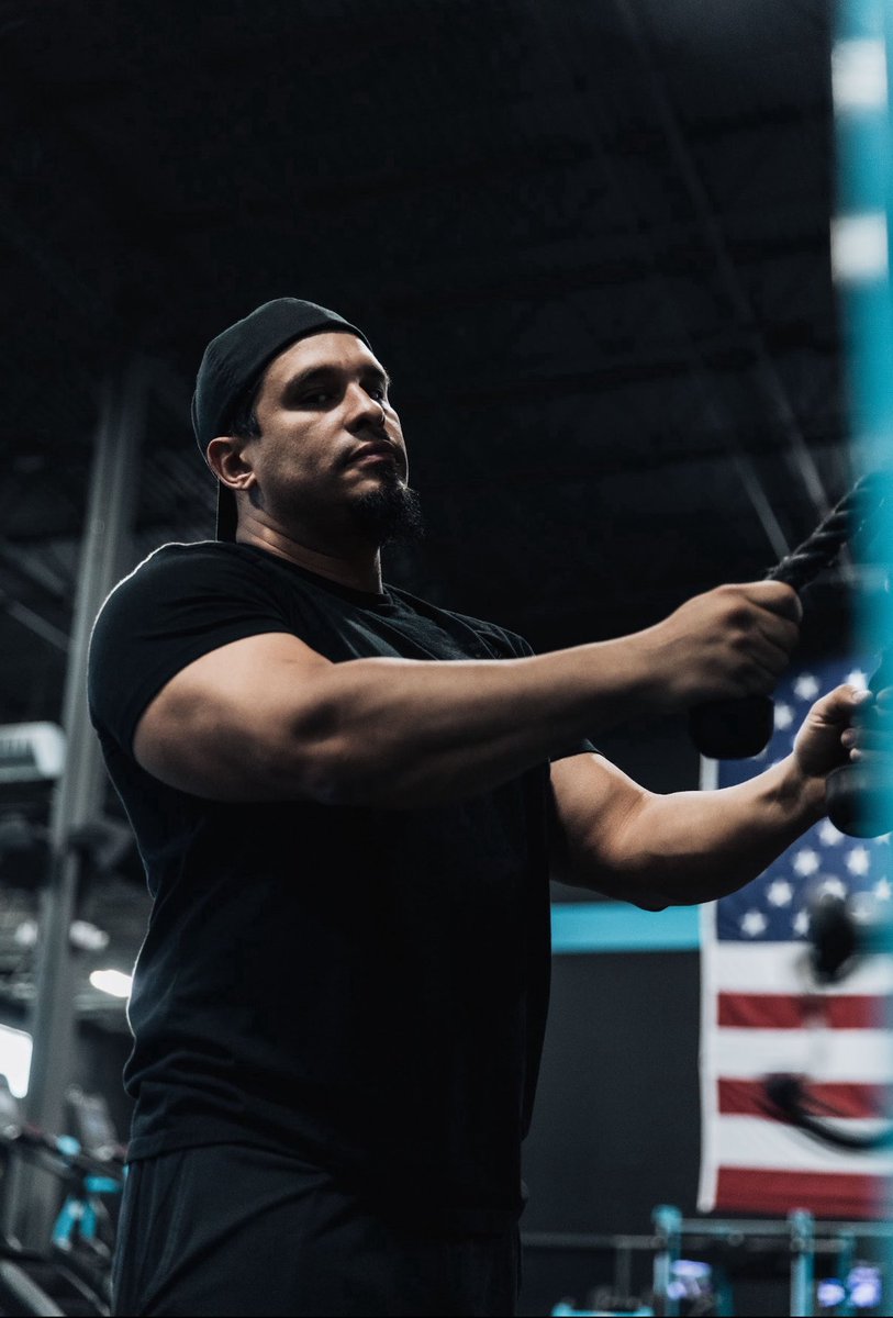 thejoshv's tweet image. Embrace the change…life leads you exactly where you need to be. Let people and things come and go, stay grounded, follow the signs, and enjoy this ride called life.
#life
📸 @breelyn_craig
📍 @1stphorm HQ