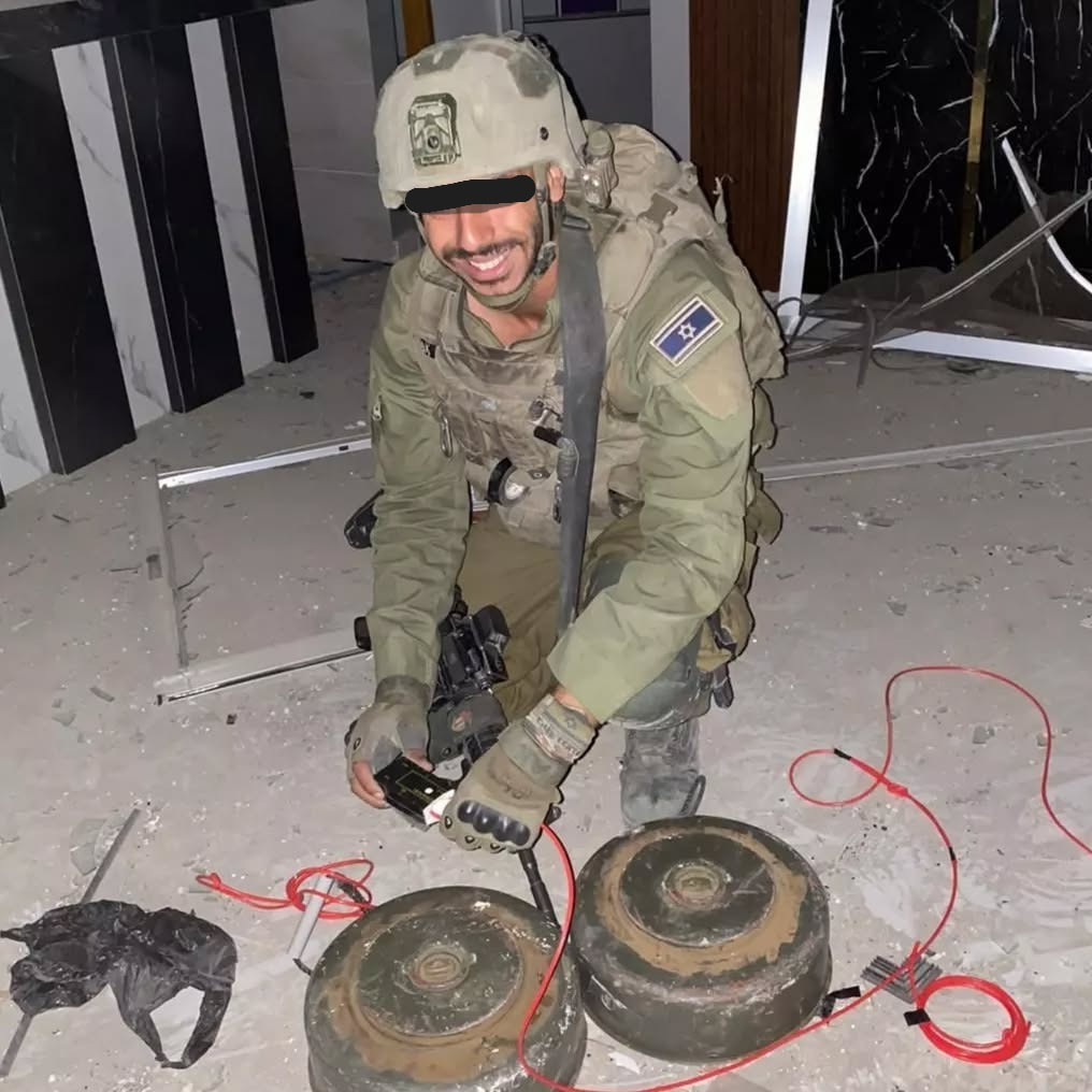 HindRFoundation's tweet photo. 🚨 Breaking: #Peru opens criminal investigation into an Israeli war criminal after a complaint by the #HindRajabFoundation.
This is a major step in establishing universal jurisdiction &amp; a concrete victory for HRF's global litigation strategy.
More info ⬇️ https://t.co/kUSbav1cTw https://t.co/9F4iYMhYvm