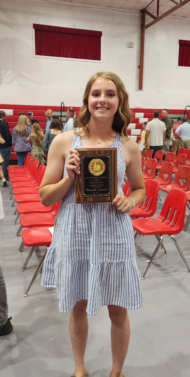 HEmerson2029's tweet photo. Honored to have been selected by my softball coaches at Isle of Wight Academy as varsity Defensive Player of the Year. 
Proud of my teammates @sarahpowers303 (MVP) and Gabby King (Offensive Player of the Year).
@CoachBrandon24 @StarzGold_14u @ExtraInningSB @SunilSportsNews https://t.co/NPsRVsrj3W