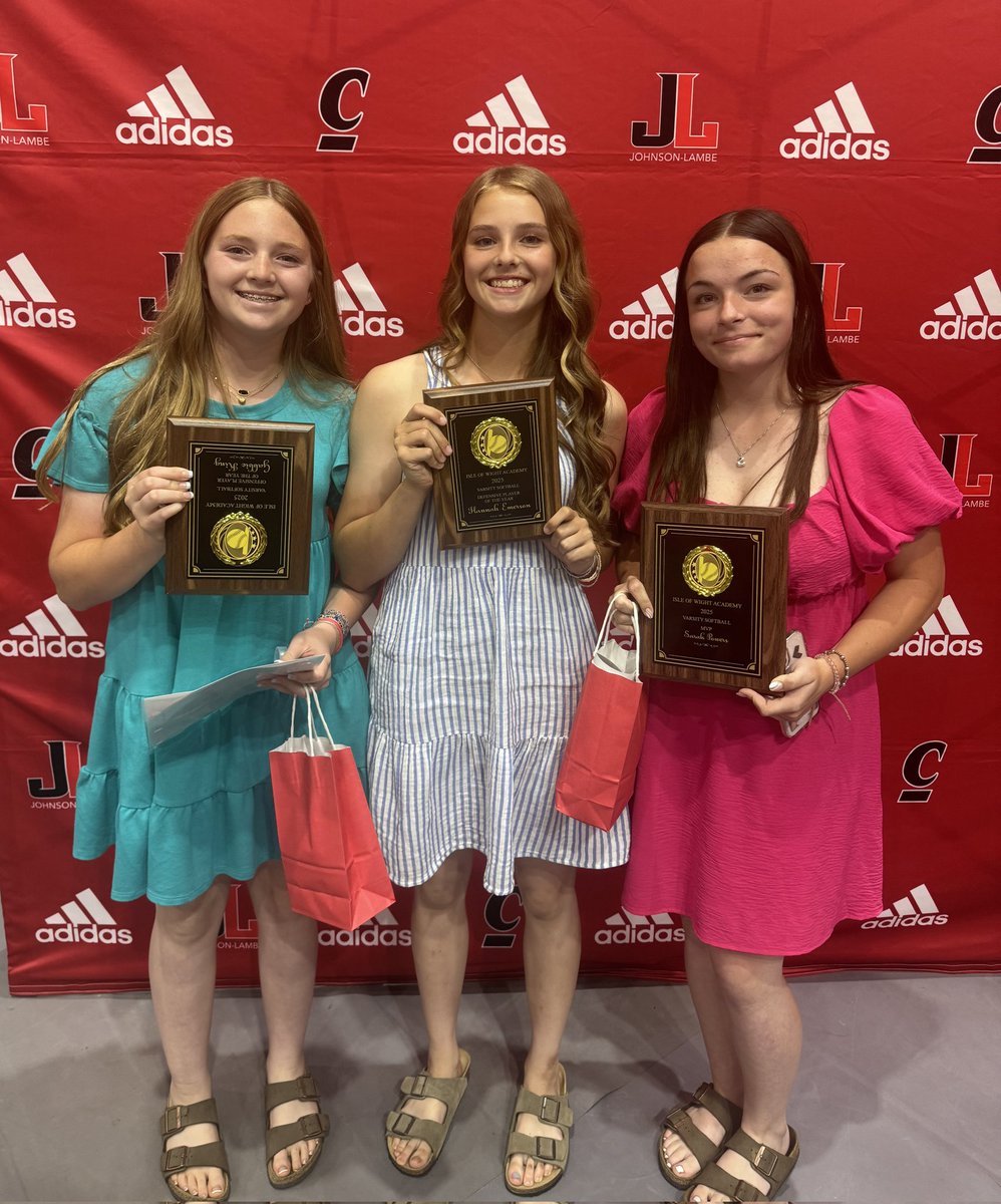 HEmerson2029's tweet photo. Honored to have been selected by my softball coaches at Isle of Wight Academy as varsity Defensive Player of the Year. 
Proud of my teammates @sarahpowers303 (MVP) and Gabby King (Offensive Player of the Year).
@CoachBrandon24 @StarzGold_14u @ExtraInningSB @SunilSportsNews https://t.co/NPsRVsrj3W