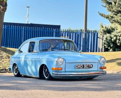 vividcloudofwat's tweet image. #Fastbackfriday