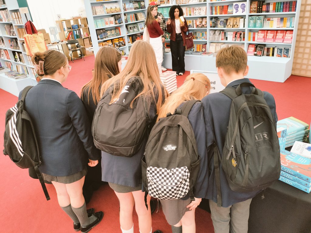 SJBLitNum's tweet photo. We had a wonderful time at @hayfestival today, taking part in an interactive creative writing workshop with Caroline O'Donnaghue. We learned all about 'world building' and collaboratively created a new world and narrative. An outstanding learning opportunity. @StJohnsAberdare https://t.co/u070Cn8858