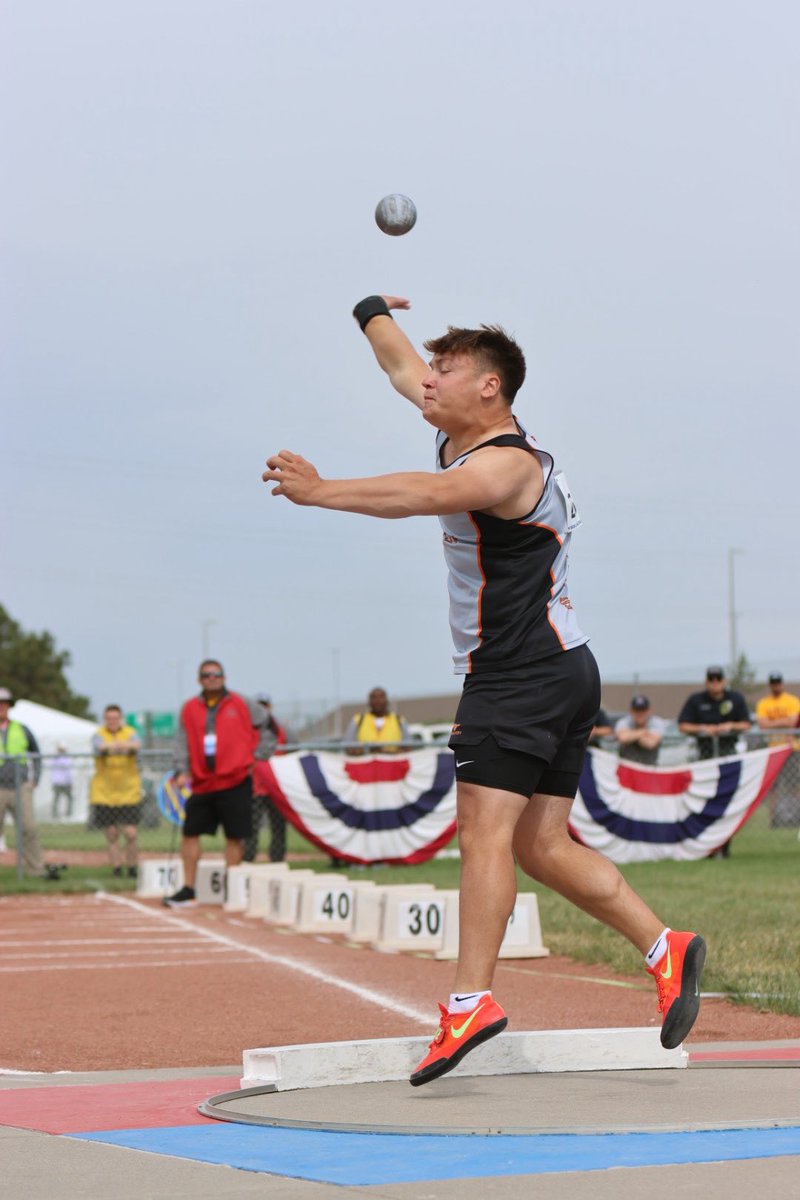 PrepRunningNerd's tweet image. Barrett Wilke of Stanton breaks the Class C State shot put record of 65-03.75 set by Kade Pieper of Norfolk Catholic in 2023.  He throws 65-04.75 on his second attempt.