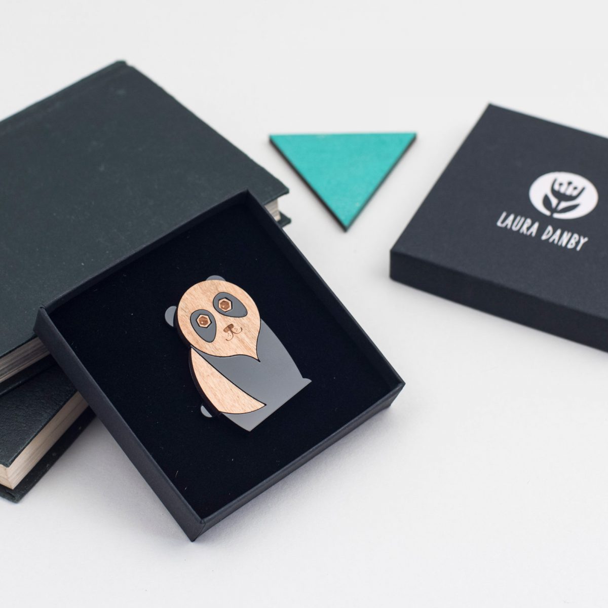 Panda Brooch, Panda Gift, Animal Jewellery, Cute Bear Badge, Laser Cut Acrylic, Panda Lover, Gift for Her, Stocking Filler, Scandi Design tuppu.net/56af1c56 #Firsttmasster #UKGiftHour #Shopsmall #ShopIndie #EarlyBiz #KraftSpace #Scandi_design