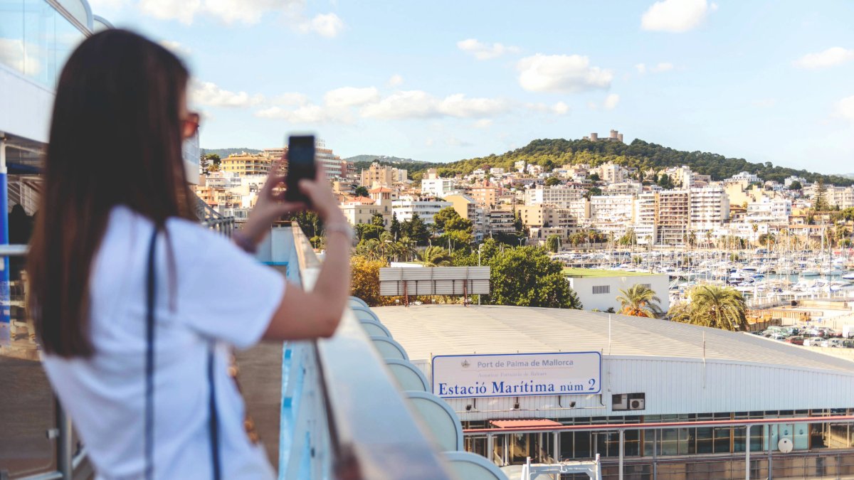 weather2travel's tweet image. A solo cruise with Marella has all the qualities to be your most carefree holiday yet. Find out what it’s really like 🚢 weather2travel.com/blog/marella-c…