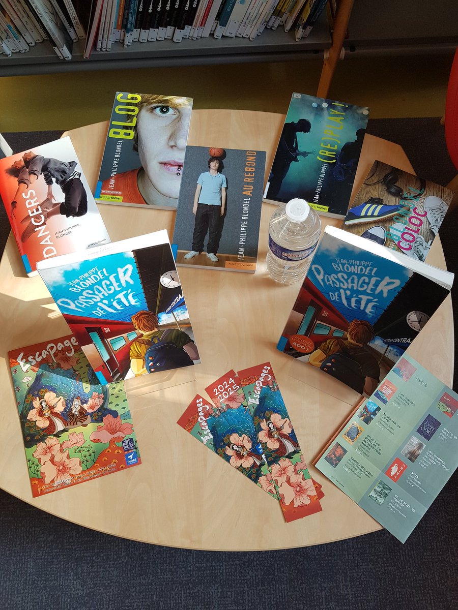 Nouvelle rencontre avec un auteur jean philippe Blondel dans le cadre du <a href="/prixescapages/">Prix Escapages 36</a> au #cdi du collège <a href="/LaFayette036/">Collège La Fayette - Châteauroux</a>  <a href="/Chateauroux36/">Châteauroux Métropole</a> <a href="/ac_orleanstours/">Académie d'Orléans-Tours</a>
Échanges riches, regards curieux..
Merci pour ce beau moment de partage !