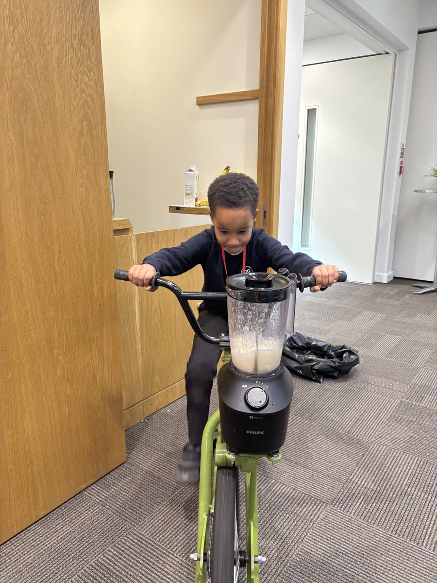 Our eco council took part in the co-op eco conference. 

They took part in activities to encourage nature into school such as bird feeders and bee homes.

 They also had a go at making a smoothie on a bike.

#DoWhatMattersMost 
#SucceedTogether