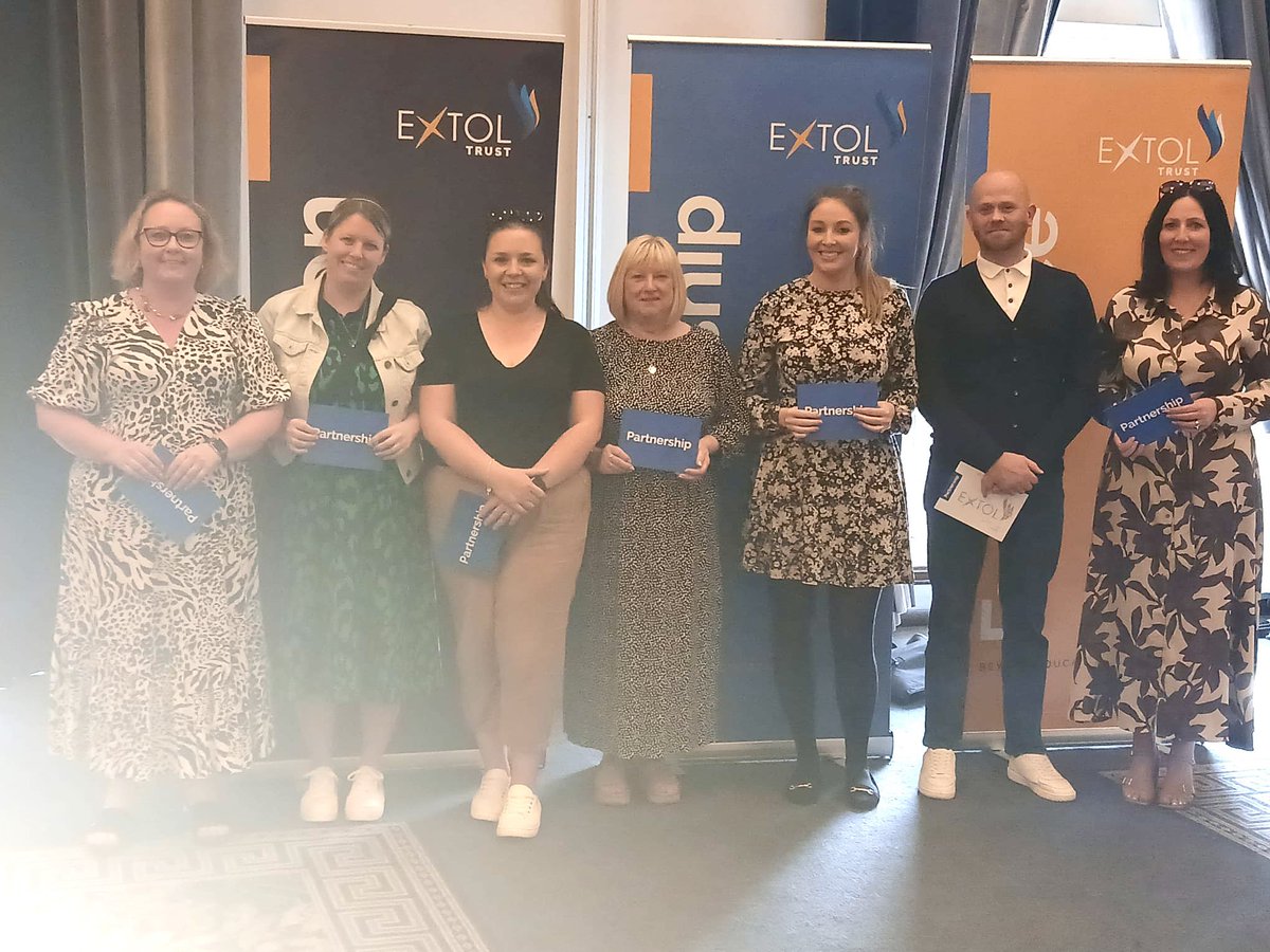 Rossmere Academy tweet media