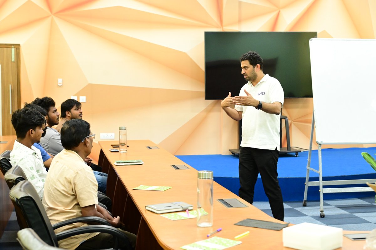 ibsc_skill's tweet image. Knowledge is power! @ibsc_skill proud to announce that Novaplus professionals have successfully completed a 2-day intensive #training program on #OxygenConcentrators! Now equipped with #expert #knowledge &amp;amp; #skills, they&apos;re ready to deliver life-saving #care! #AMTZ #IBSC