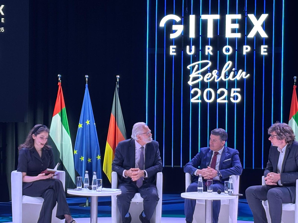 Tomas Lamanauskas (@tlamanauskas) on Twitter photo Insightful panel with <a href="/BotschaftBR/">Embaixada do Brasil em Berlim</a> & <a href="/NasimiAghayev/">Nasimi Aghayev🇦🇿</a>, moderated by Lala Hikmat <a href="/COP29_AZ/">COP29 Azerbaijan</a> on the tech sector’s role in the road from Baku to Belem <a href="/Cop30noBrasil/">COP30 Brasil</a>
Let's move from commitment to #GreenDigitalAction through #GreenStandards & #EarlyWarningsForAll
#TechForClimate Insightful panel with <a href="/BotschaftBR/">Embaixada do Brasil em Berlim</a> & <a href="/NasimiAghayev/">Nasimi Aghayev🇦🇿</a>, moderated by Lala Hikmat <a href="/COP29_AZ/">COP29 Azerbaijan</a> on the tech sector’s role in the road from Baku to Belem <a href="/Cop30noBrasil/">COP30 Brasil</a>
Let's move from commitment to #GreenDigitalAction through #GreenStandards & #EarlyWarningsForAll
#TechForClimate