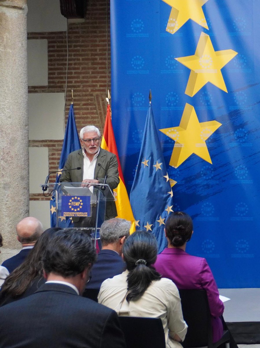 José Luis Ros Medina 🇺🇦 tweet media