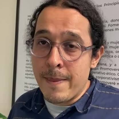 paco_vazquez's tweet photo. @alvaro_delgado @WaldoMatus @El_Universal_Mx Nada como la intelectualidad simpatizante de #PriAnMor https://t.co/CkchJrhueC