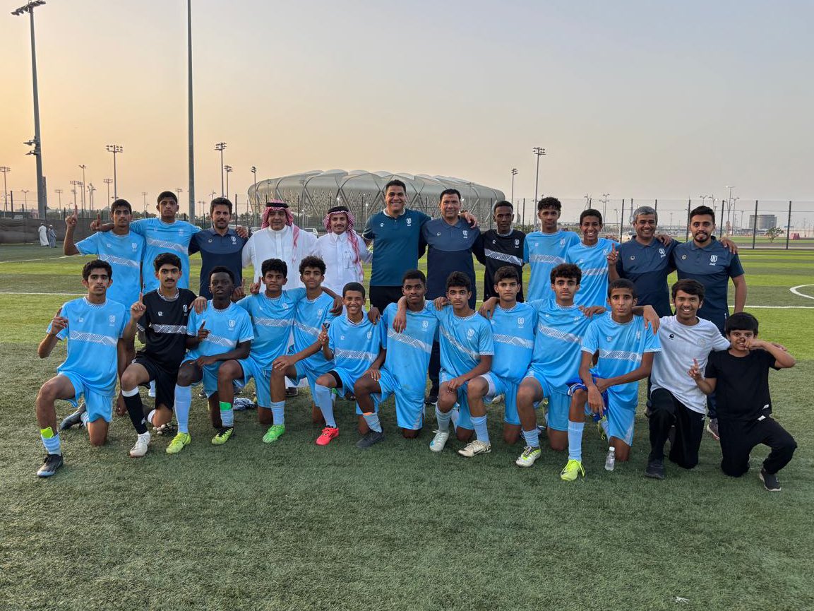 🔝مسـك الختام.. الأسد متوشحًا بالذهب 🩵🤍

#الاخدود U15