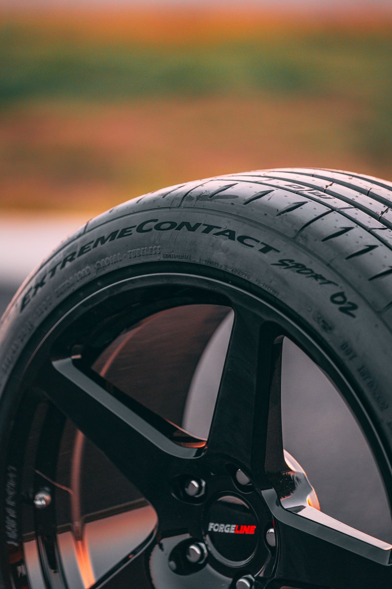 Track-tested, road-ready. ⚡

Save $110 on the #ExtremeContactSport02 here:

bit.ly/4jBRaoR