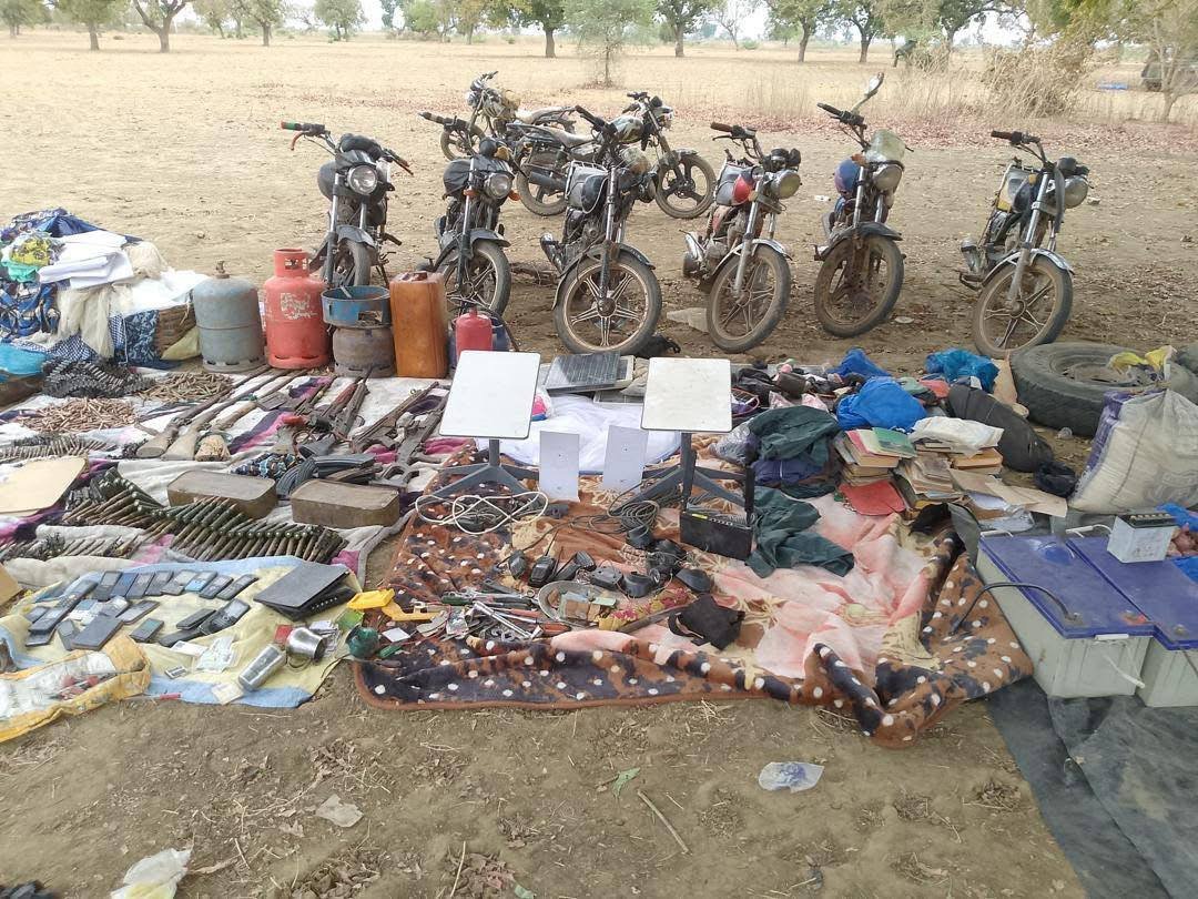 LeMajor254's tweet photo. technicians from other Arab countries like #Morocco who are in their ranks boosting their technological capacity. The W.African states are battling tech savvy militant forces and criminals in this vast region not just traditional rag tag militia. https://t.co/InyO3WuC35