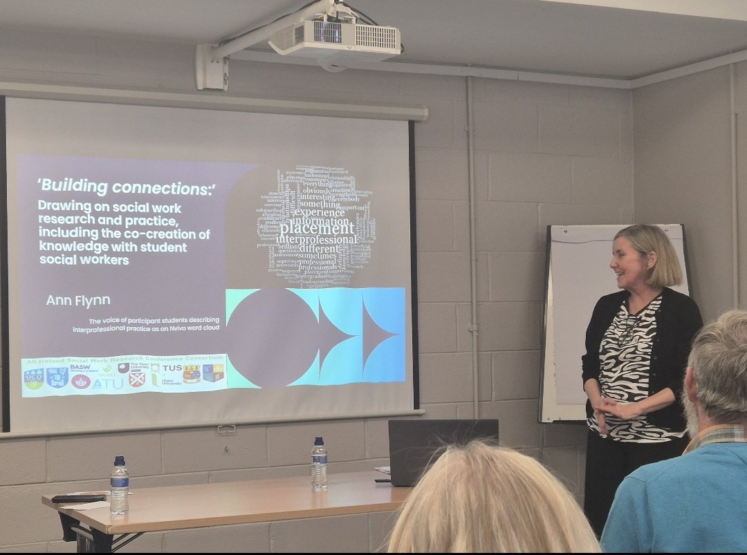 Great Gasta presentation from Ann Flynn <a href="/outfield_2/">Ann</a>, talking about the importance of supporting students to grow their professional identity <a href="/AISWRConf/">All Ireland Social Work Research Consortium</a> in Dublin today. <a href="/OUBelfast/">The OU in Northern Ireland</a> <a href="/OpenUniversity/">The Open University</a> <a href="/AmandaShields86/">Dr Amanda Shields</a> <a href="/DrImeldaHaran/">Imelda Haran</a> #KnowledgeExchange