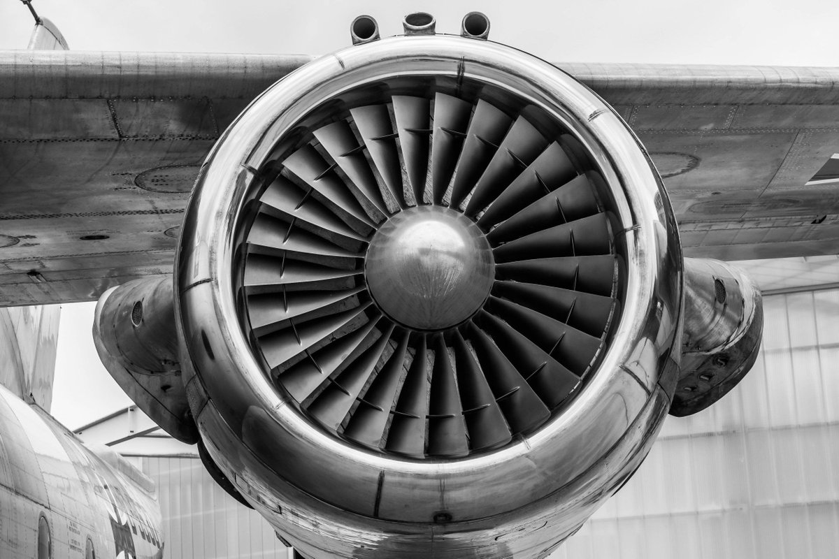 runway_radar's tweet image. BBAM &amp;amp; StandardAero boost engine leasing; demand &amp;amp; delays hike lease rates to record highs...  

#aviation #engineleasing #airlinetech #nextgenengines #aerospace   runway-radar.com/engine-leasing…