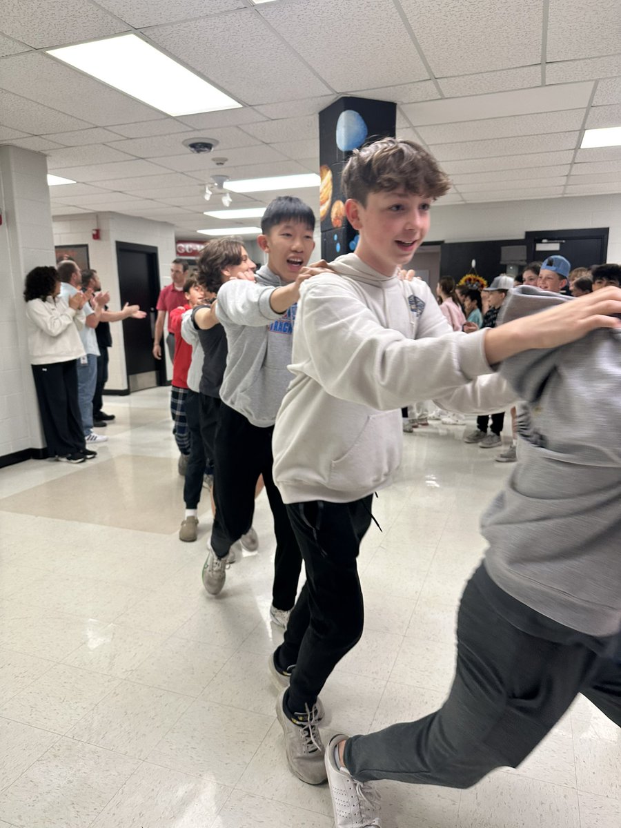 Our track &amp; field team is headed to STATE! Huge congrats to these hardworking athletes and coaches! <a href="/IESA_IL/">IESA</a> <a href="/athleticsbms/">Tim Haupt</a>