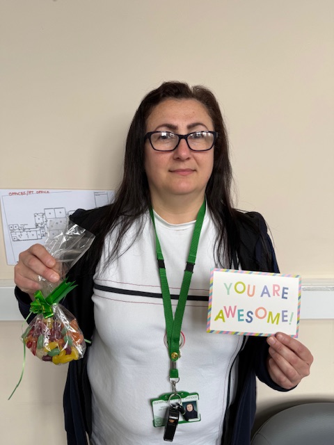 Our awesome adult this week is Mrs Cusca. Thank you for all your hard work and helping our school achieving "Gold" in Lingualmark.  😍🥰🥳