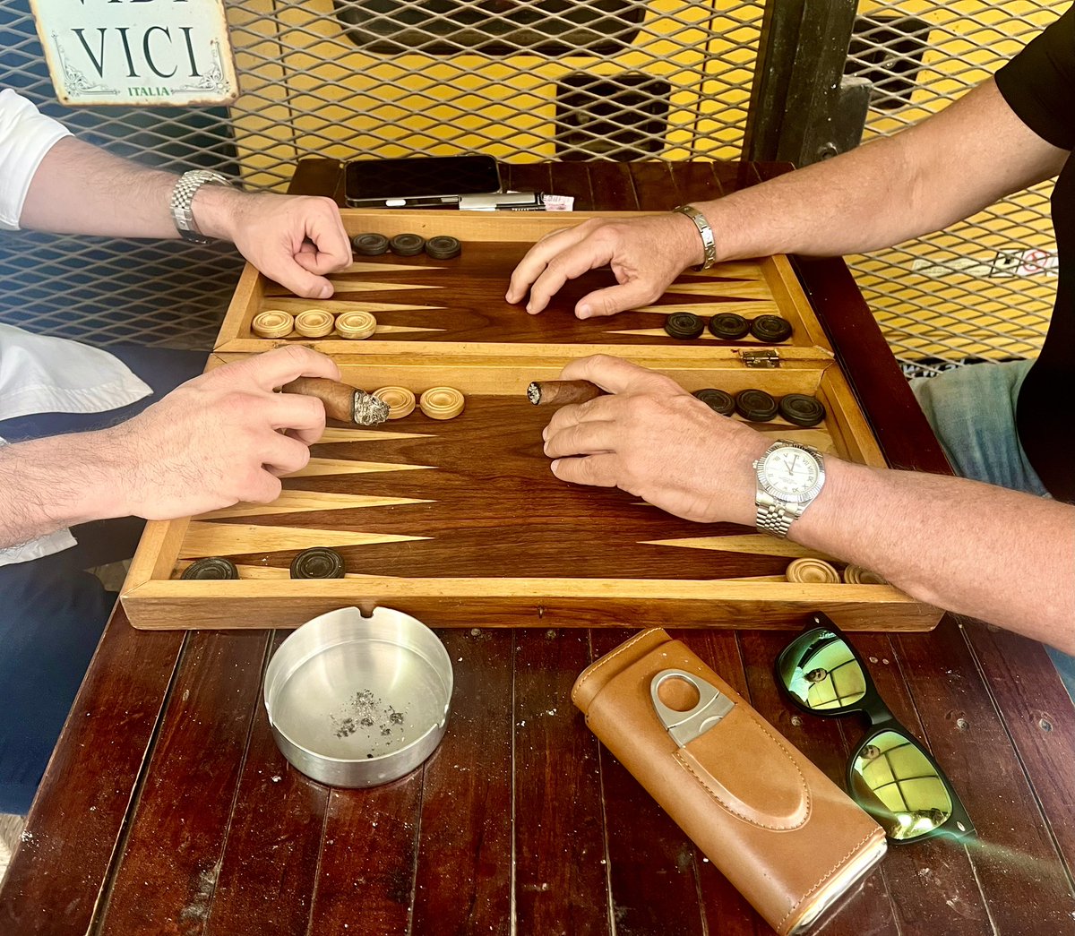 Bu hafta tawla da yine yenildim ya 🥺🥺🥺🥺